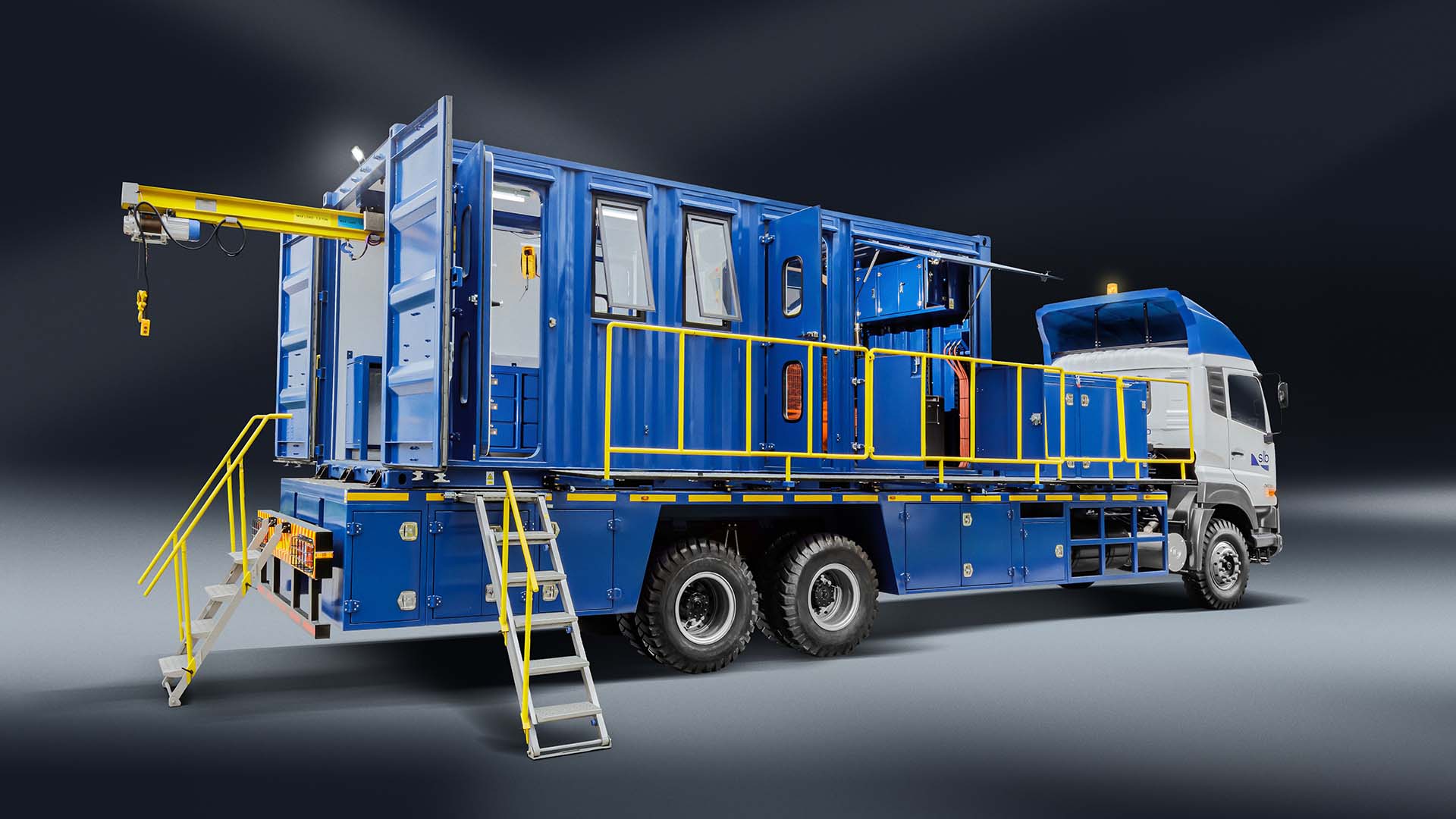 Wireline Unit with Mercedes Benz Chassis - Image 2